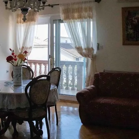 Booking Zadar, Beautiful Tanja Apartment *