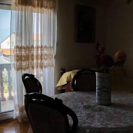 Booking Zadar, Beautiful Tanja 자다르